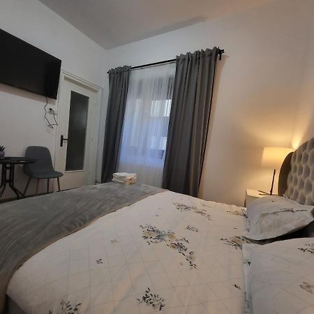 Carmen Housing 2 Appartement Boekarest Buitenkant foto